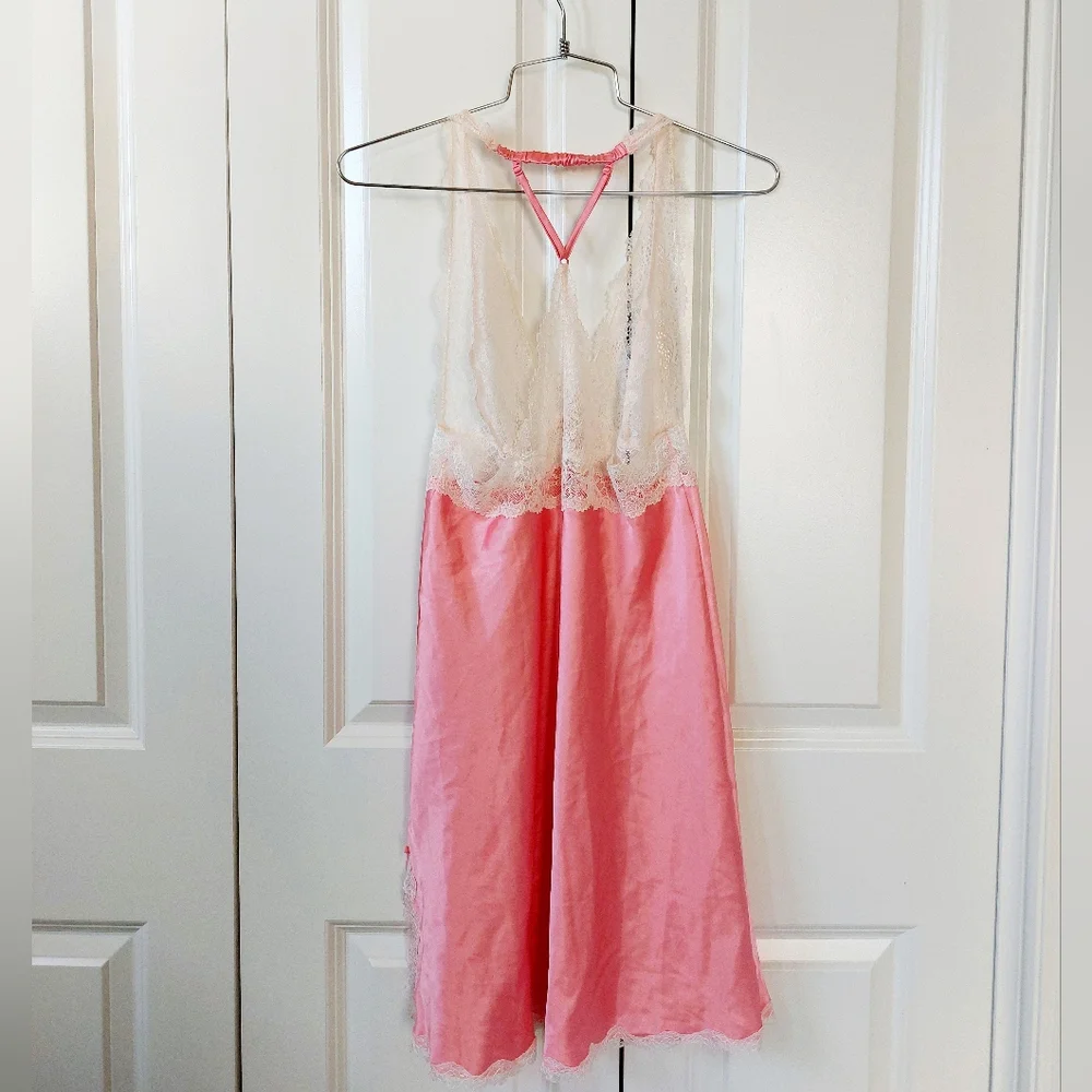 Lace Bust Sexy‎ Pink Nightgown size Medium Victoria's Secret Boudoir Negligee